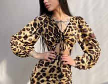 Платье мини в леопардовый принт  | PUSHKA SHOP