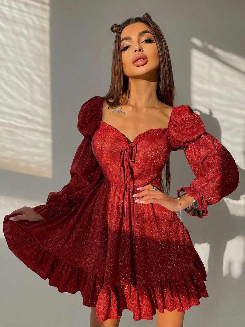 Блискуча сукня з оборками та чашками з ефектом push up Блискуча сукня з оборками та чашками з ефектом push up | PUSHKA SHOP