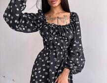 Сукня міді з розрізом на спідниці Сукня міді з розрізом на спідниці | PUSHKA SHOP