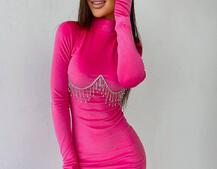 Оксамитова сукня з відкритою спинкою, декорована бахромою зі страз Оксамитова сукня з відкритою спинкою, декорована бахромою зі страз | PUSHKA SHOP