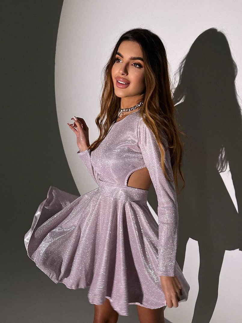 Блискуча сукня з відкритою  спинкою Блискуча сукня з відкритою  спинкою | PUSHKA SHOP