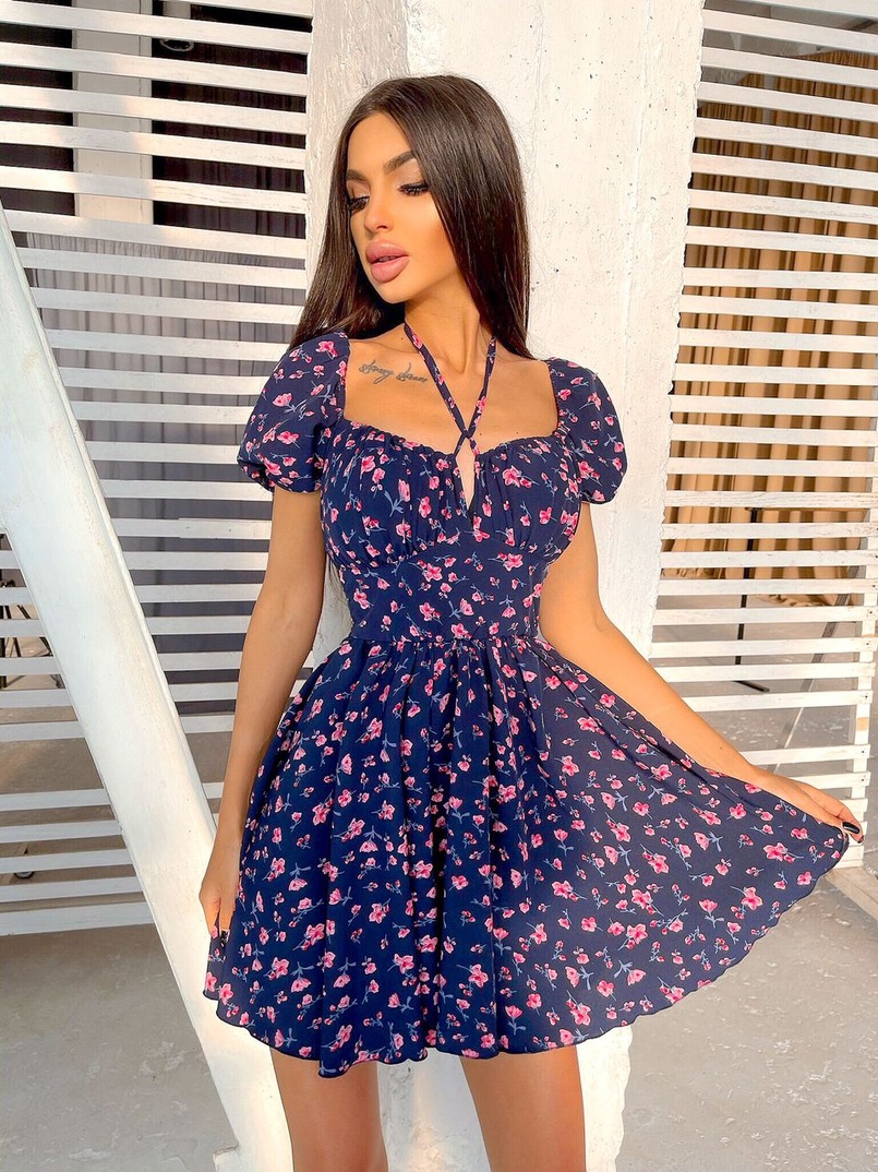 Летнее цветочное платье с завязками на груди Летнее цветочное платье с завязками на груди | PUSHKA SHOP