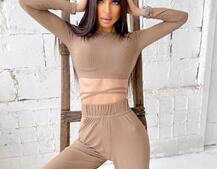 Трикотажный костюм с расклешенными брюками   | PUSHKA SHOP