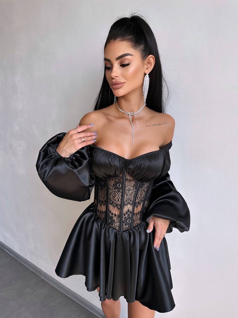 Атласна сукня з обʼємними рукавами та мереживом | PUSHKA SHOP