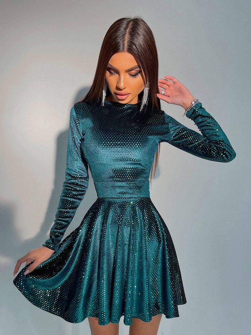 Бархатное платье с пайетками Бархатное платье с пайетками | PUSHKA SHOP