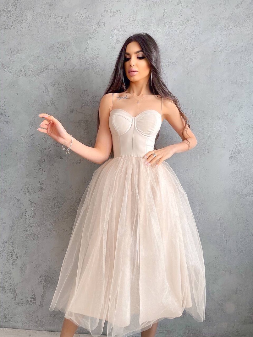 Платье-бюстье с чашечками и пышной юбкой Платье-бюстье с чашечками и пышной юбкой | PUSHKA SHOP