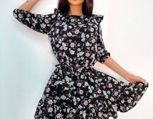 Милое цветочное платье с оборками Милое цветочное платье с оборками | PUSHKA SHOP