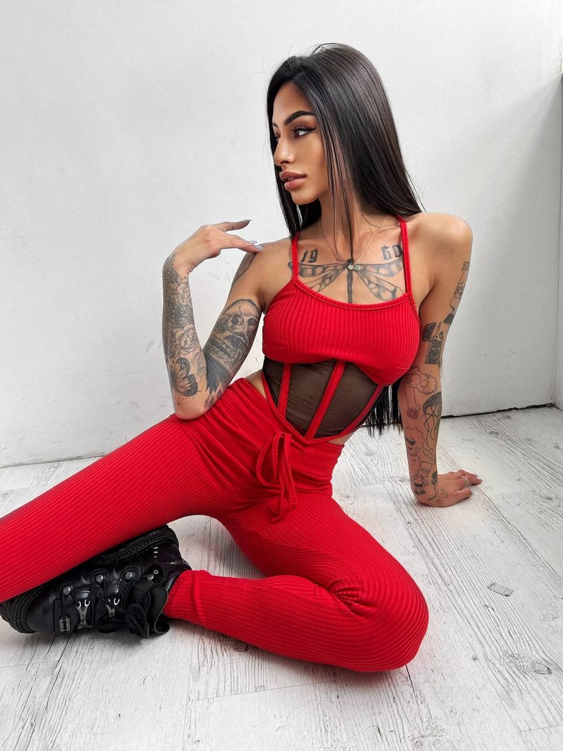 Трикотажный комплект: корсетный топ на косточках + леггинсы Трикотажный комплект: корсетный топ на косточках + леггинсы | PUSHKA SHOP