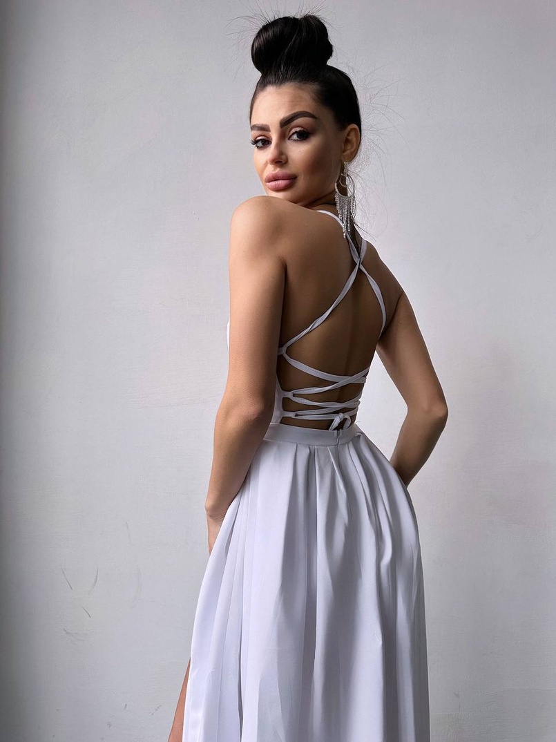 Сукня максі зі шнурівкою на спинці Сукня максі зі шнурівкою на спинці | PUSHKA SHOP