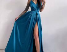 Платье макси с разрезом на юбке и запахом на груди   Платье макси с разрезом на юбке и запахом на груди   | PUSHKA SHOP