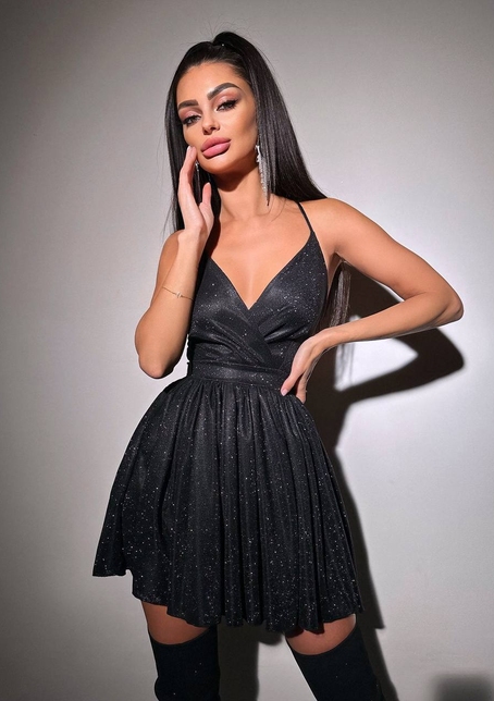 Блискуча сукня з пишною спідницею та шнурівкою на спинці | PUSHKA SHOP