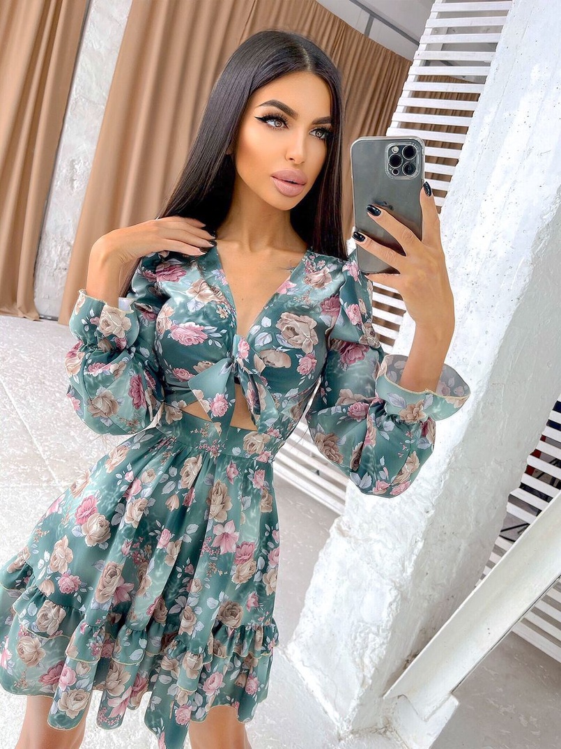 Цветочное платье с завязками на груди и пышной юбкой с оборками  | PUSHKA SHOP