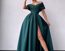 Сукня максі  з відкритими плечима та розрізом на спідниці Сукня максі  з відкритими плечима та розрізом на спідниці | PUSHKA SHOP