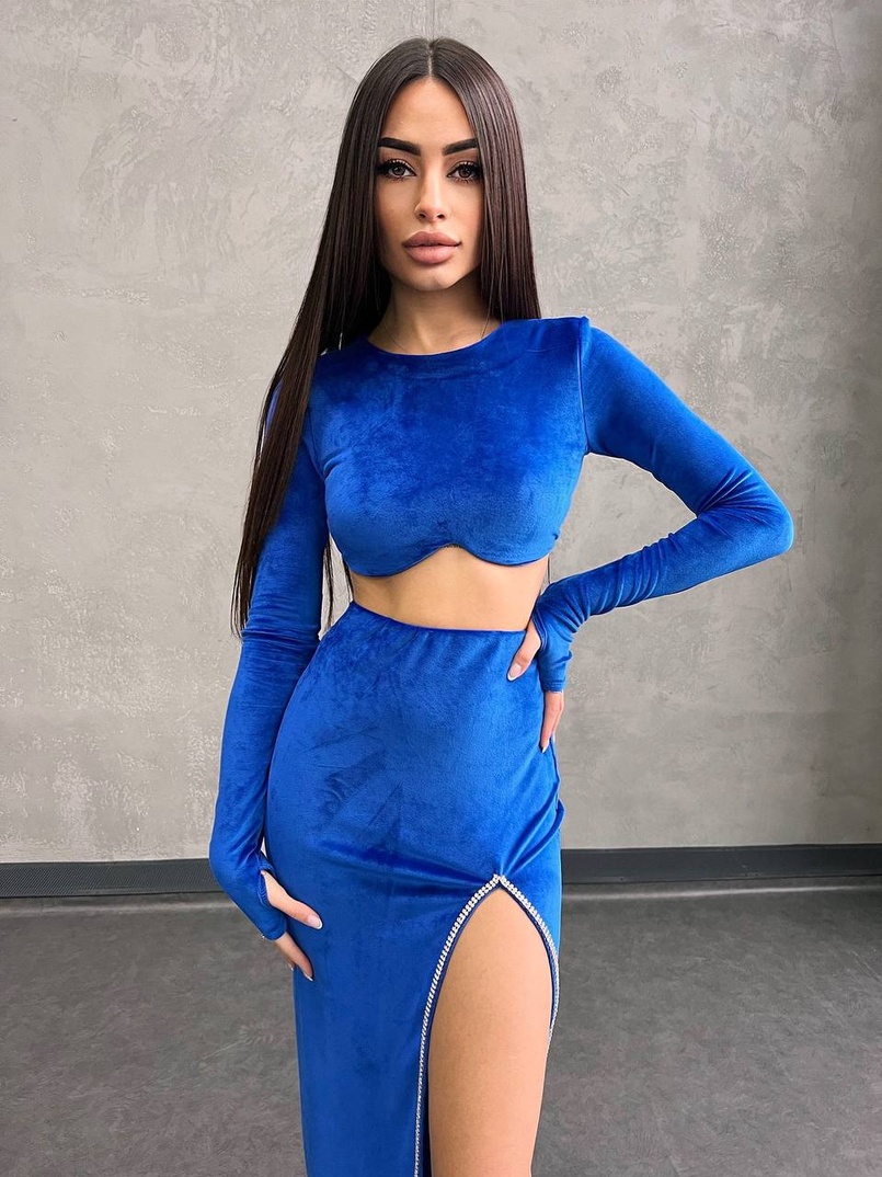 Оксамитовий комплект: топ із чашками push up+ спідниця, декорована стразами Прикраса пришита, ручна робота. Оксамитовий комплект: топ із чашками push up+ спідниця, декорована стразами Прикраса пришита, ручна робота. | PUSHKA SHOP