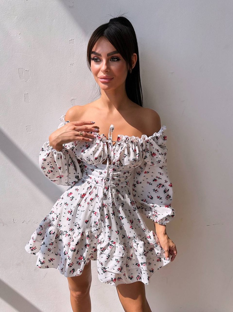 Сукня з квітковим принтом з воланами на ґудзиках Сукня з квітковим принтом з воланами на ґудзиках | PUSHKA SHOP