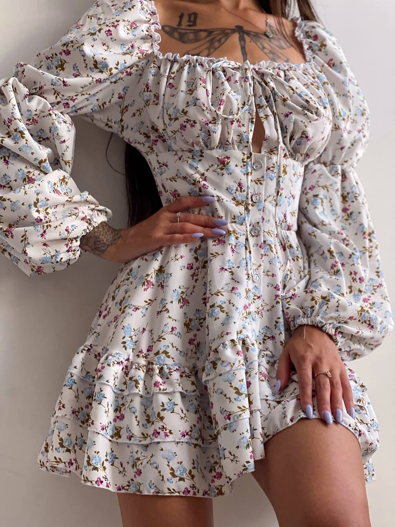 Квіткова сукня на ґудзиках з воланами Квіткова сукня на ґудзиках з воланами | PUSHKA SHOP