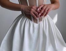 Сукня з чашечками та елементами корсету декорована стразами  | PUSHKA SHOP