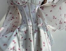 Шифонова сукня на підкладці з розкльошеними рукавами з асиметричною спідницею + корсет декорований стразами Шифонова сукня на підкладці з розкльошеними рукавами з асиметричною спідницею + корсет декорований стразами | PUSHKA SHOP