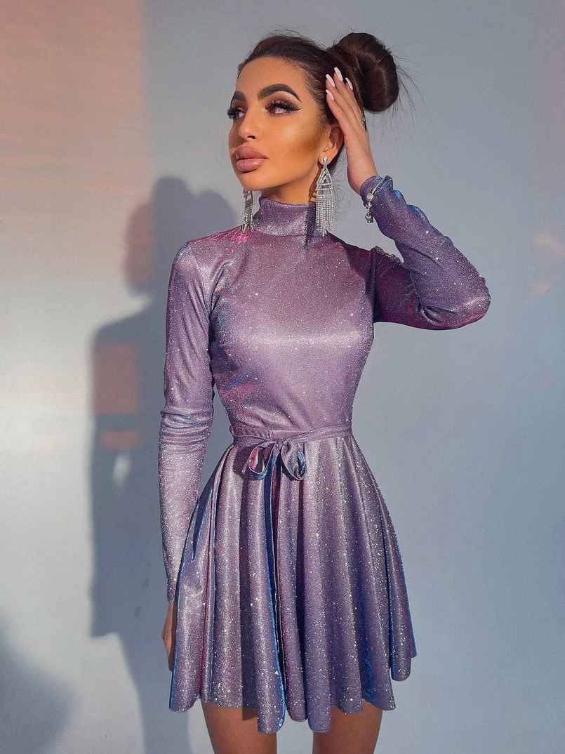 Блискуча сукня з розкльошеною спідницею та високим коміром | PUSHKA SHOP