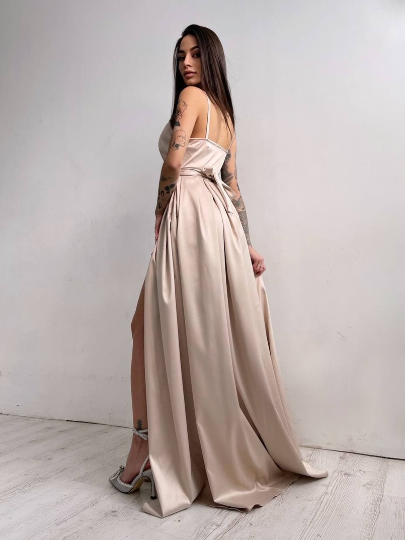 Платье макси с разрезом на юбке и запахом на груди   | PUSHKA SHOP