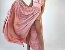 Платье макси с разрезом на юбке и верхом на завязках Платье макси с разрезом на юбке и верхом на завязках | PUSHKA SHOP