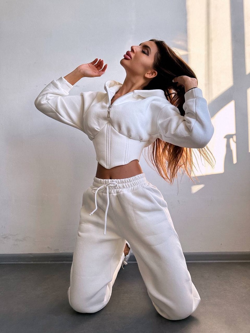 Комплект на флісі : худі з елементами корсету + штани Комплект на флісі : худі з елементами корсету + штани | PUSHKA SHOP