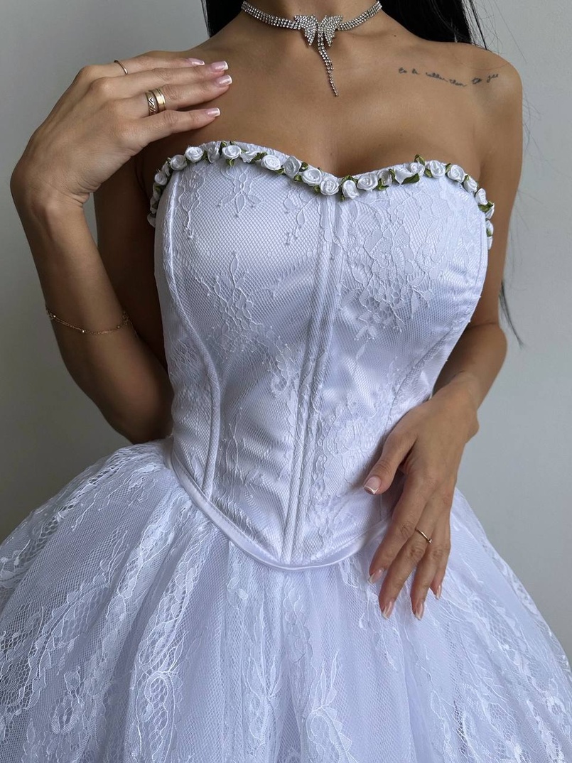 Романтичний комплект із корсета та мереживної спідниці ✨ Романтичний комплект із корсета та мереживної спідниці ✨ | PUSHKA SHOP