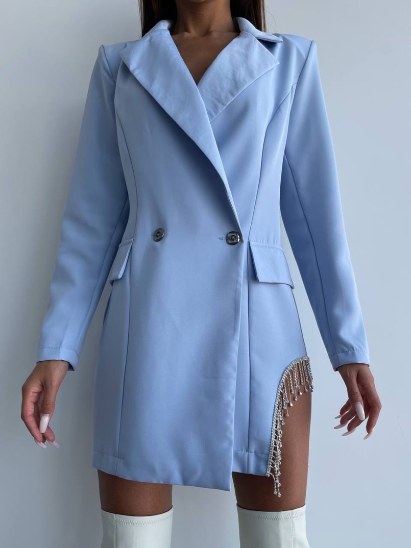 Приталена сукня-піджак, декорована бахромою зі страз Приталена сукня-піджак, декорована бахромою зі страз | PUSHKA SHOP