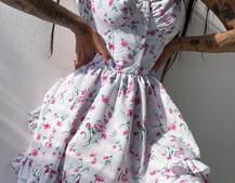 Платье с корсетным верхом и оборками на юбочке | PUSHKA SHOP