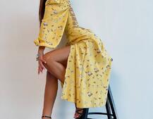 Сукня -міді зі шнурівкою на спинці та розрізом на ніжці Сукня -міді зі шнурівкою на спинці та розрізом на ніжці | PUSHKA SHOP