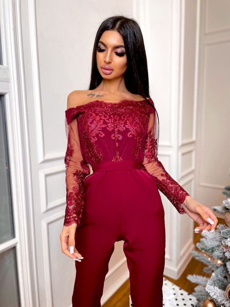 Эффектный комбинезон с кружевным верхом | PUSHKA SHOP