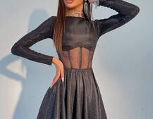 Приталенное блестящее платье с корсетной вставкой и пышной юбкой-солцем Приталенное блестящее платье с корсетной вставкой и пышной юбкой-солцем | PUSHKA SHOP