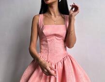 Корсетна сукня с пишною спідницею-балоном Корсетна сукня с пишною спідницею-балоном | PUSHKA SHOP