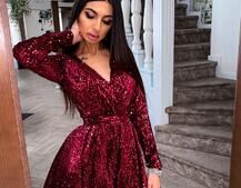 Платье с пайетками и запахом на груди | PUSHKA SHOP