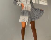 Блискуча сукня з оборками та чашками з ефектом push up | PUSHKA SHOP