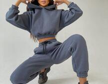 Тёплый базовый костюм на флисе с объемными капюшоном  Тёплый базовый костюм на флисе с объемными капюшоном  | PUSHKA SHOP