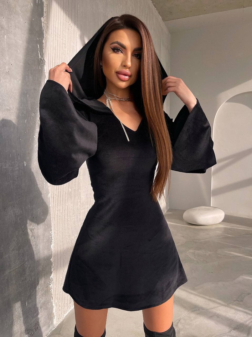 Оксамитова сукня міні з розкльошоними рукавами    | PUSHKA SHOP