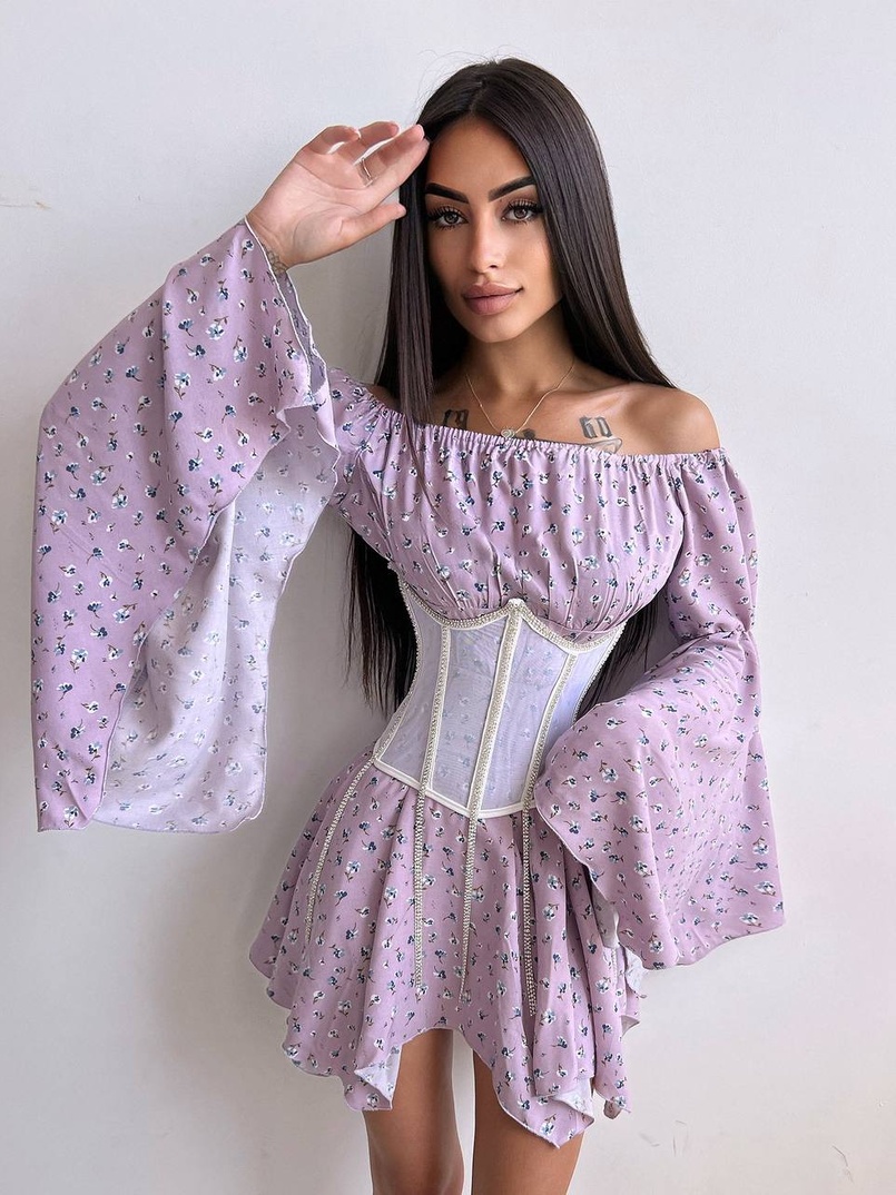 Сукня асиметричного крою з розкльошеними рукавами + корсет декорований стразами Ручна робота Сукня асиметричного крою з розкльошеними рукавами + корсет декорований стразами Ручна робота | PUSHKA SHOP