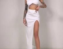 Комплект: топ з бахромою зі страз та спідниця з розрізом  | PUSHKA SHOP