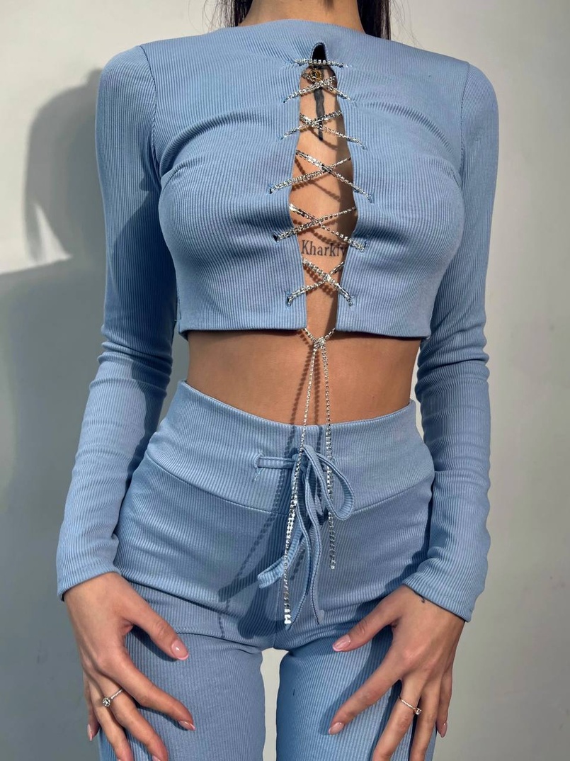 Костюм: легінси та топ з шнурівкою зі страз Костюм: легінси та топ з шнурівкою зі страз | PUSHKA SHOP