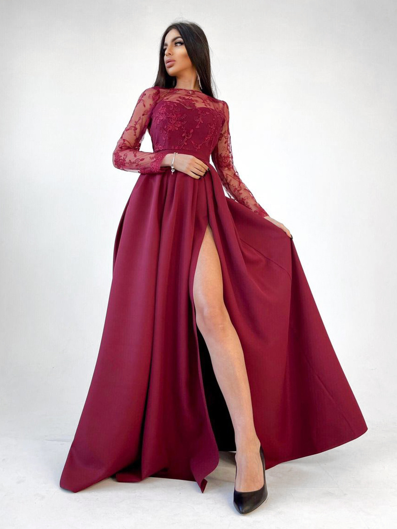 Платье макси с кружевным верхом и разрезом на юбке  Платье макси с кружевным верхом и разрезом на юбке  | PUSHKA SHOP