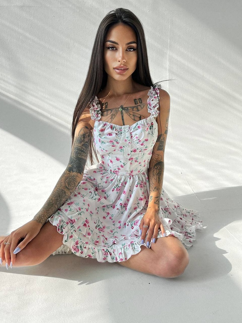 Платье с корсетным верхом и оборками на юбочке | PUSHKA SHOP