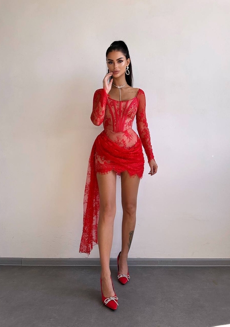 Мереживна сукня міні зі шлейфом Мереживна сукня міні зі шлейфом | PUSHKA SHOP