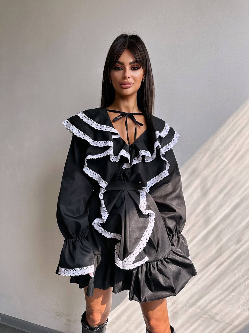 Котонова сукня декорована мереживом Котонова сукня декорована мереживом | PUSHKA SHOP