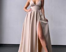 Сукня максі з корсетним верхом і чашечками Сукня максі з корсетним верхом і чашечками | PUSHKA SHOP