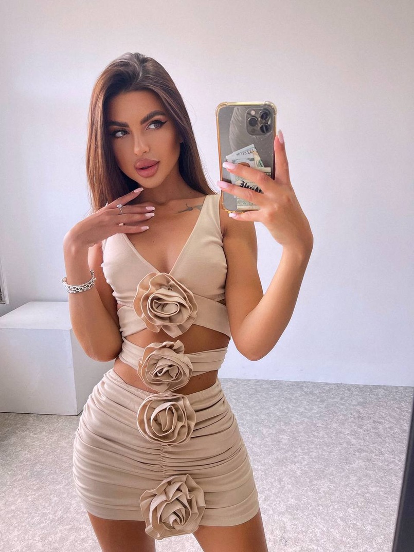 Комплект: топ та спідниця з трояндами Комплект: топ та спідниця з трояндами | PUSHKA SHOP