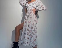 Цветочное платье-миди с разрезом и объемными рукавами | PUSHKA SHOP