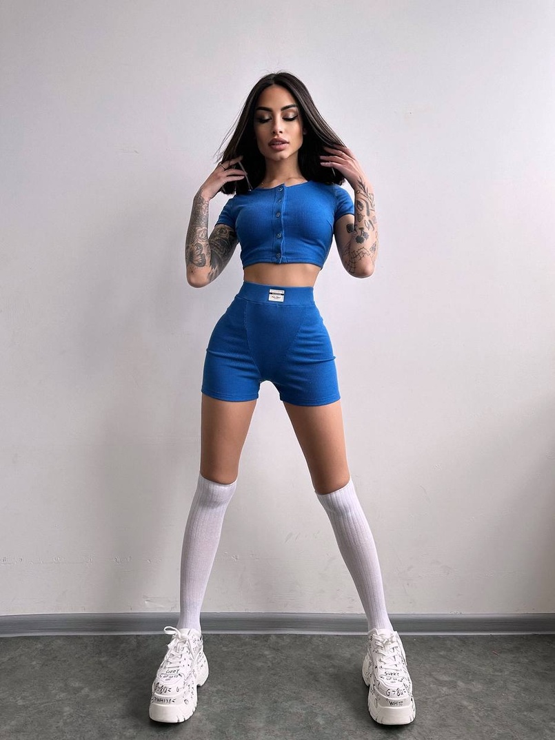 Комплект: топ на ґудзиках + велосипедки Комплект: топ на ґудзиках + велосипедки | PUSHKA SHOP