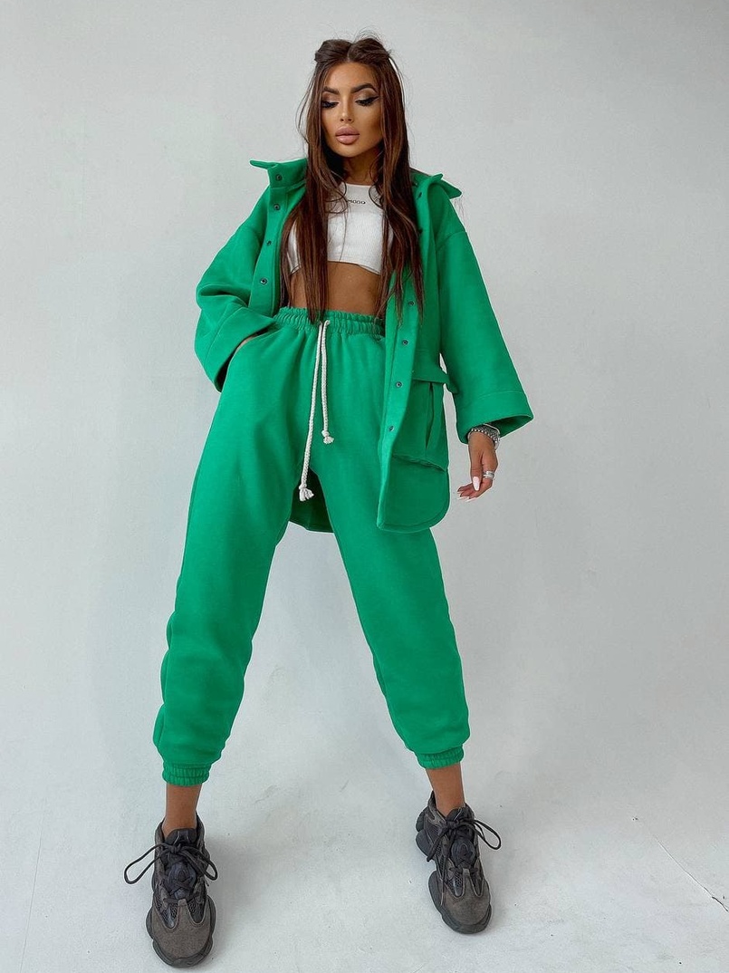 Комплект: тёплая рубашка на кнопках + джоггеры Комплект: тёплая рубашка на кнопках + джоггеры | PUSHKA SHOP