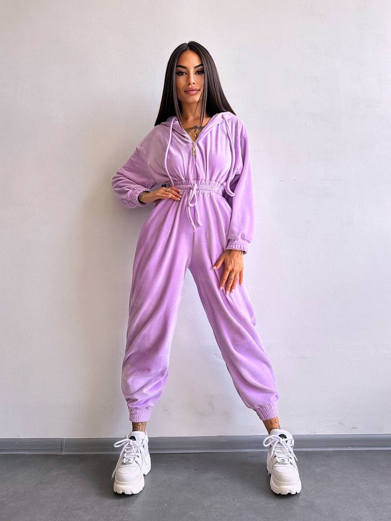 Велюровий комбінезон Велюровий комбінезон | PUSHKA SHOP